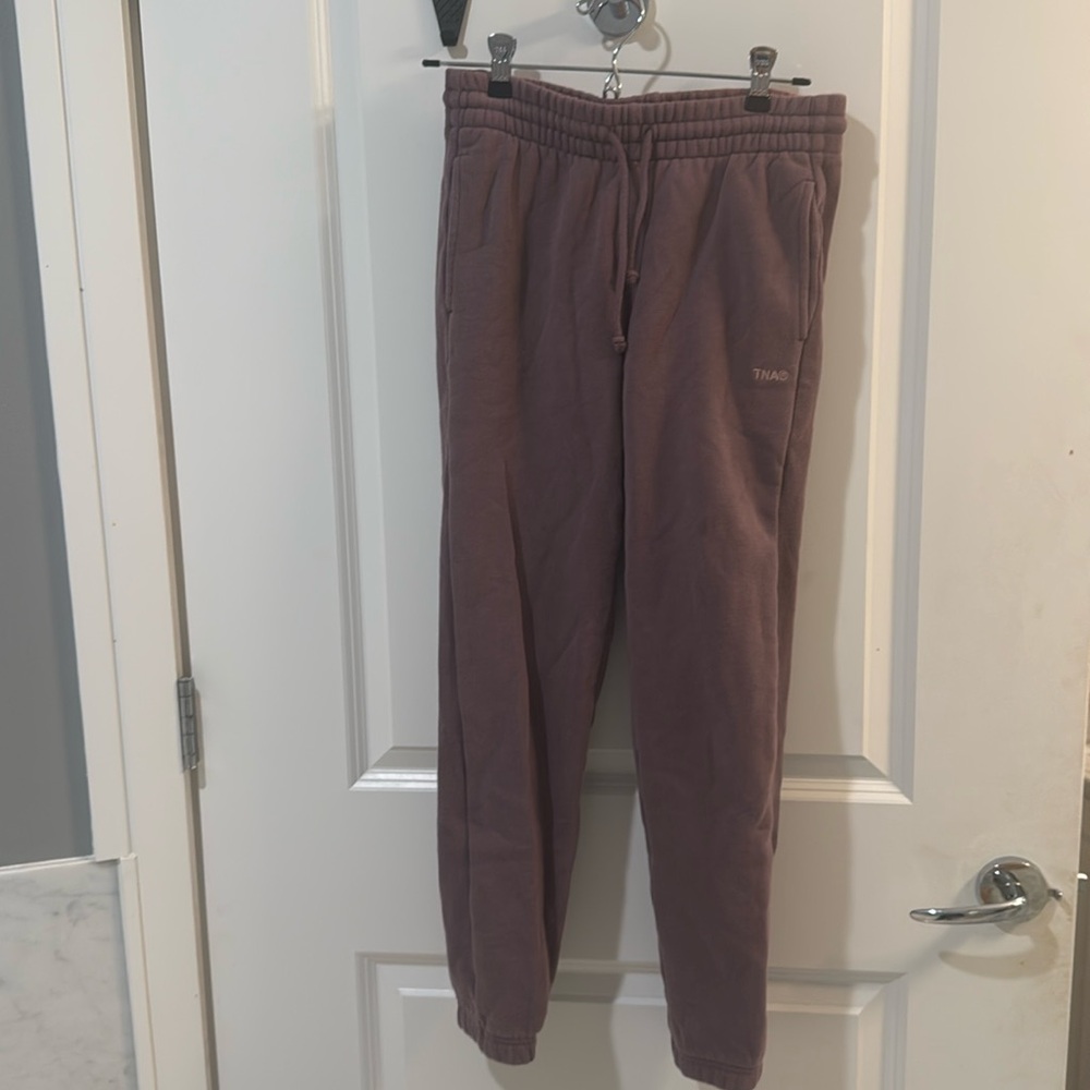Aritiza TNA Sweatfleece Cozy Fleece Boyfriend Joggers – Limited Edition Color